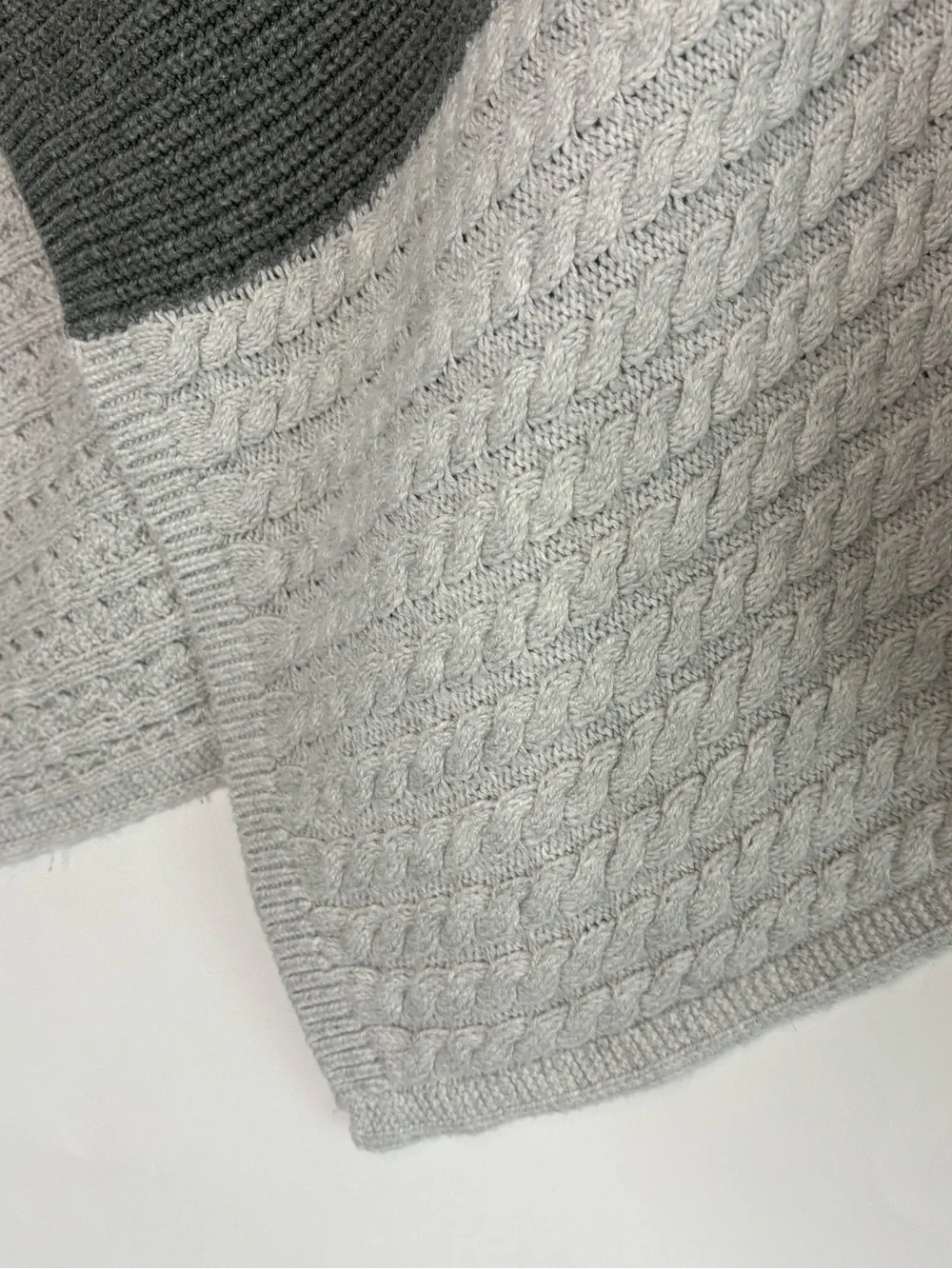 J.Jill Poncho Sweater One Size Grey Ivory Colorblock Cable Knit Asymmetrical
